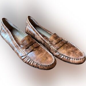 Vaneli Tan Crocodile Embossed Loafers